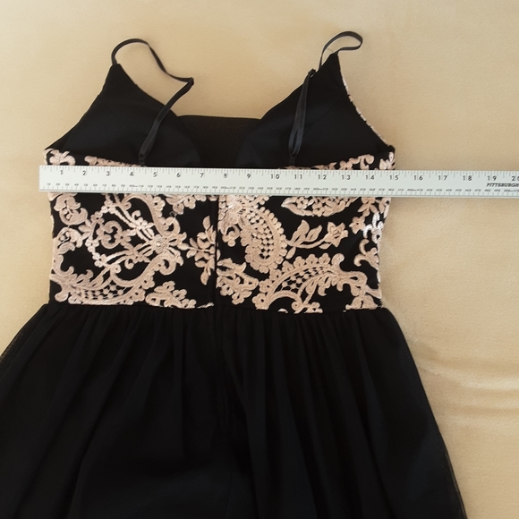 Esmerald Sundae 🌞048 Spaghetti Strap Dress Sz 7 Embellished  Strappy Black - Picture 11 of 11